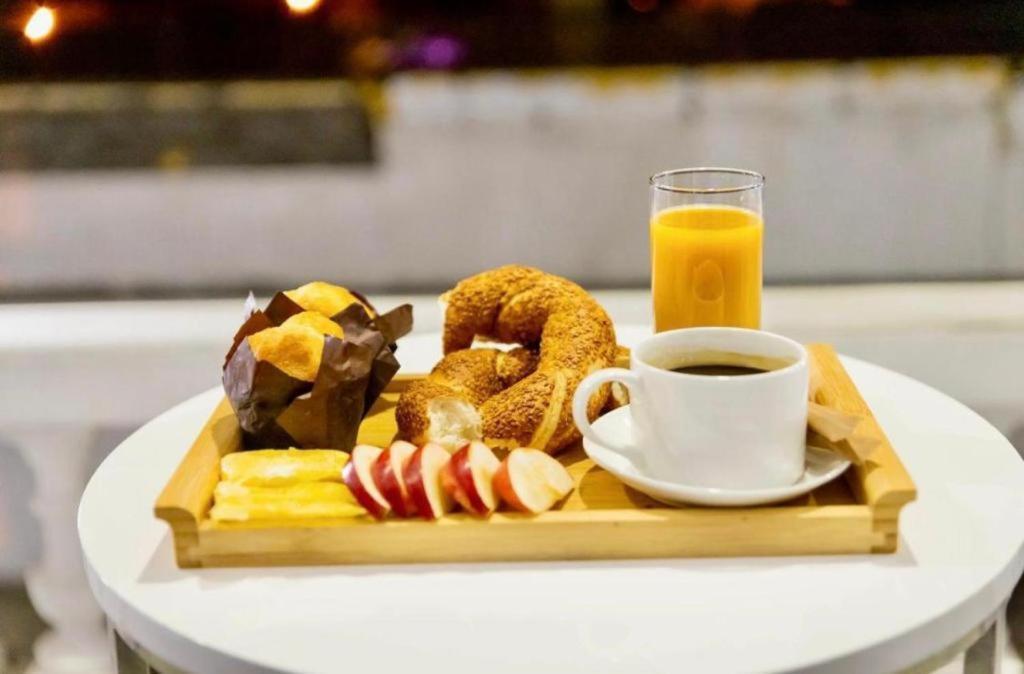 Hotel White House Tbilisi Zewnętrze zdjęcie